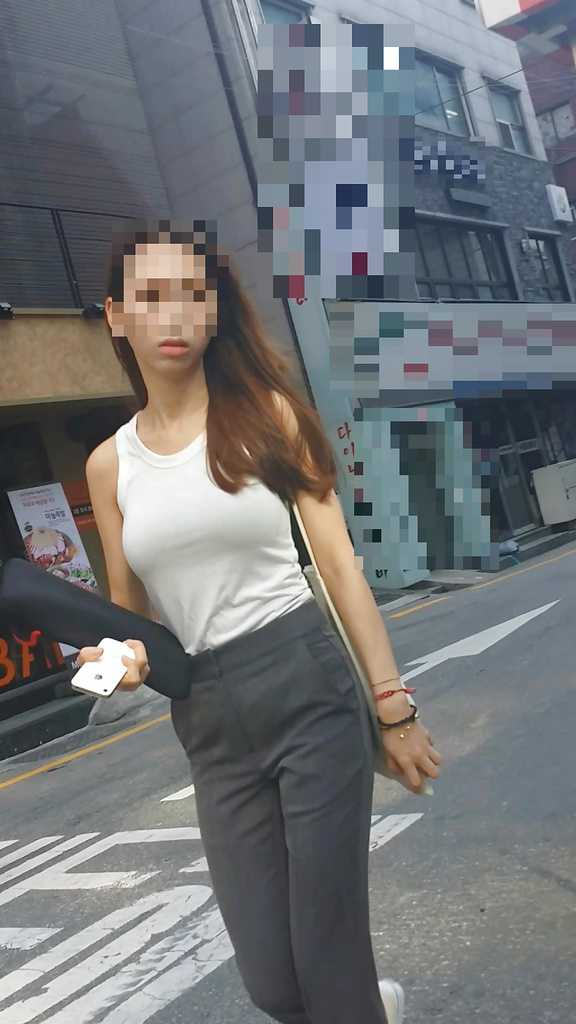 Korean Sluts on the Street