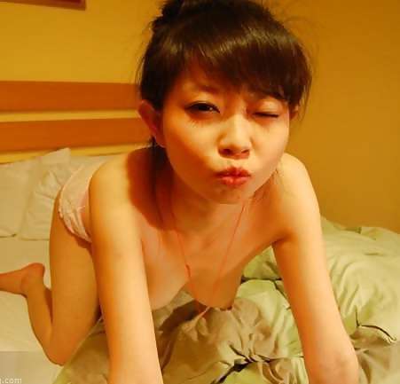 Private Photo's Young Asian Naked Chicks 67 (CHINESE)
