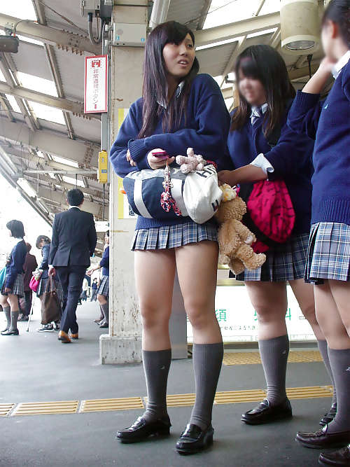 Japanese Schoolgirls 3 - Asian voyeur